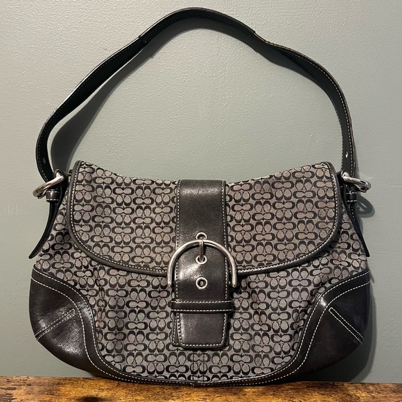 Vintage Y2K Coach Signature C Soho Shoulder Bag Style 6808 - Picture 2 of 9